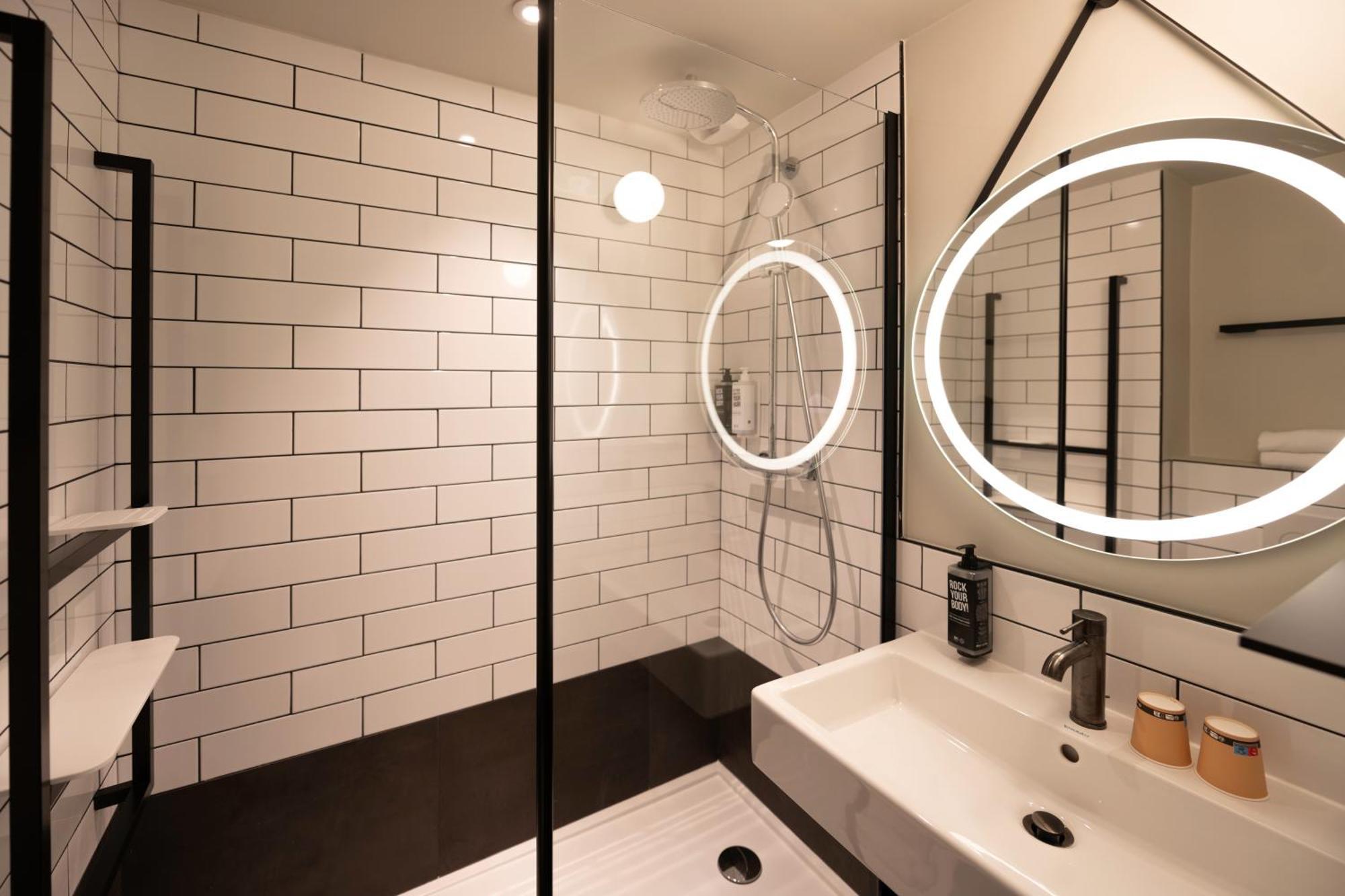 Отель Ibis Paris Gare De Lyon Diderot Экстерьер фото