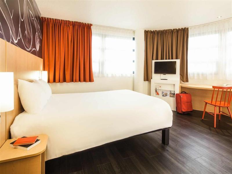Отель Ibis Paris Gare De Lyon Diderot Экстерьер фото